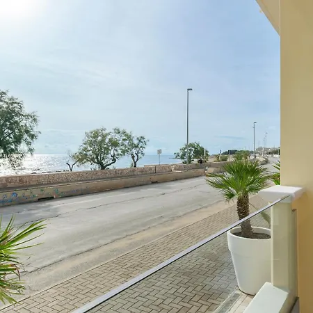 Solar - Family Friendly Appart hôtel 4*